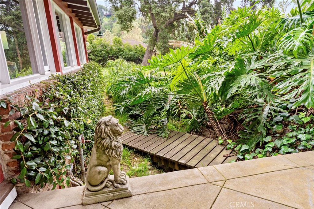 501 Woodland Drive