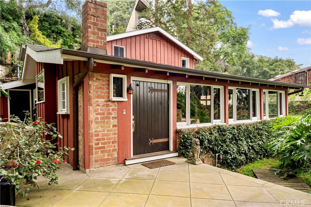 501 Woodland Drive