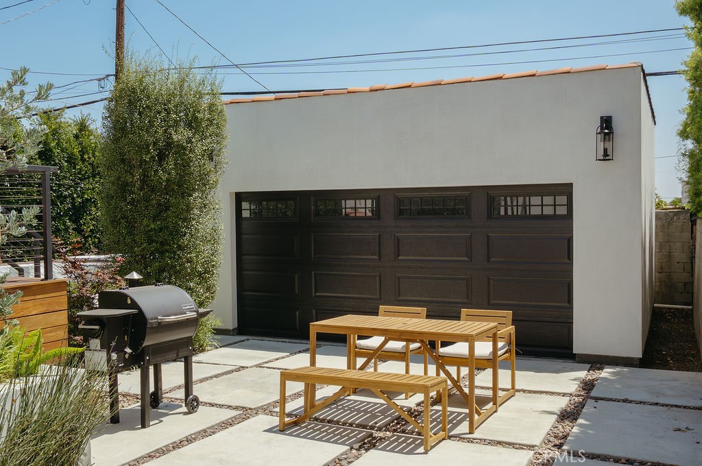 5142 Brynhurst Avenue