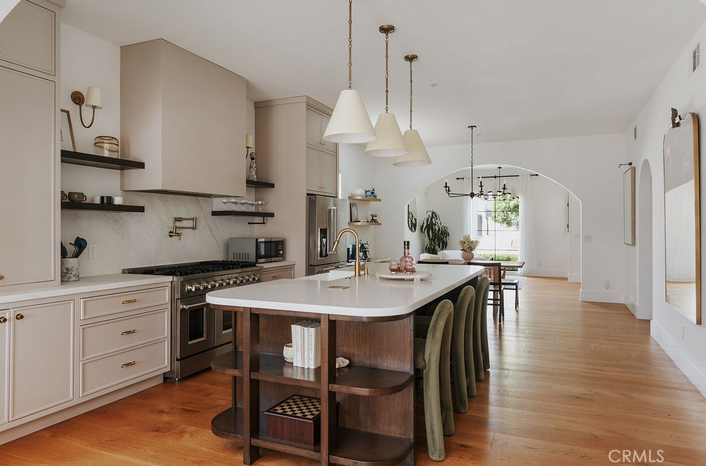 5142 Brynhurst Avenue