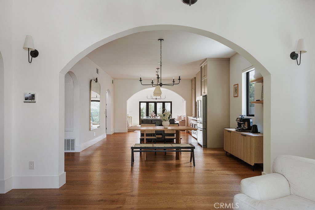 5142 Brynhurst Avenue