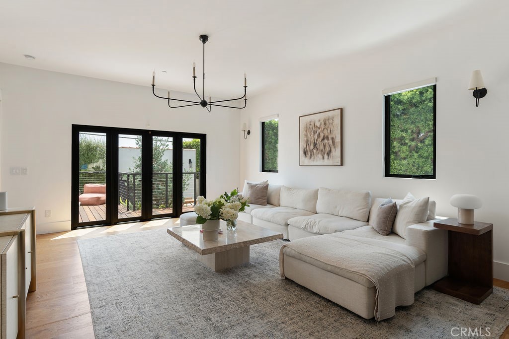 5142 Brynhurst Avenue