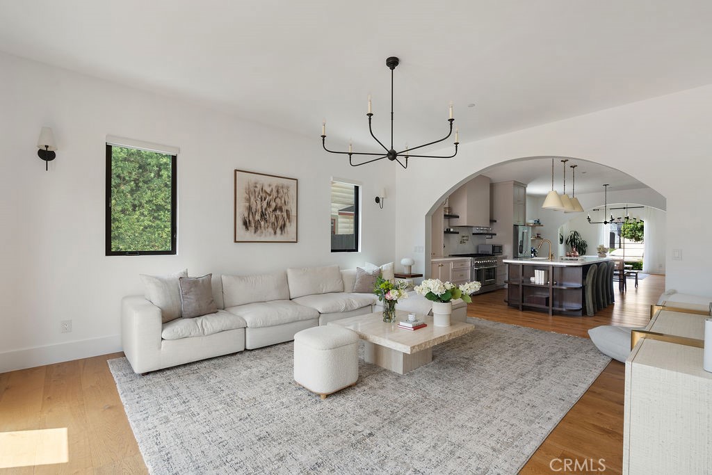 5142 Brynhurst Avenue