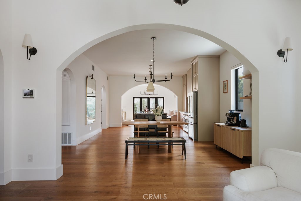 5142 Brynhurst Avenue