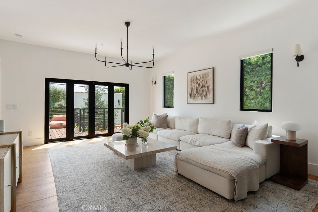 5142 Brynhurst Avenue