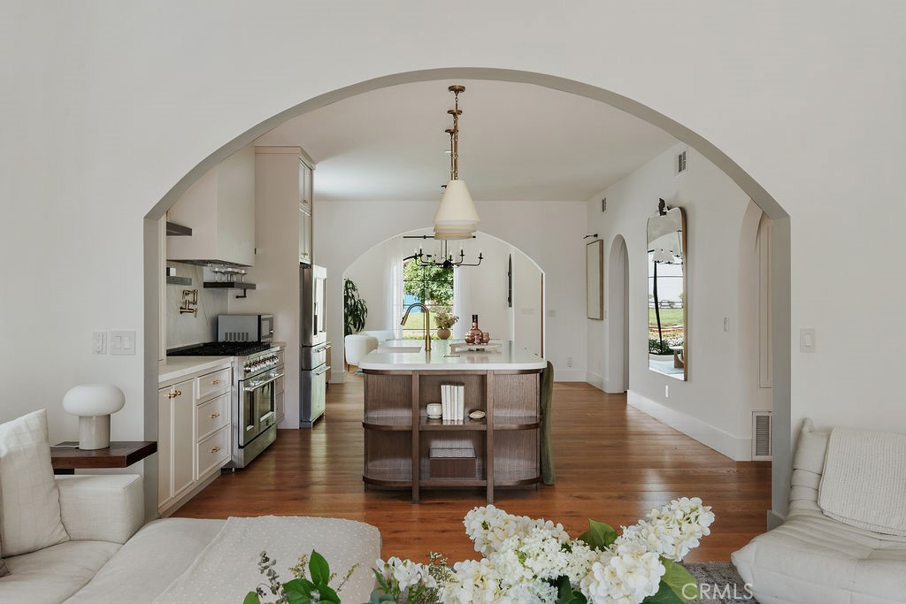 5142 Brynhurst Avenue