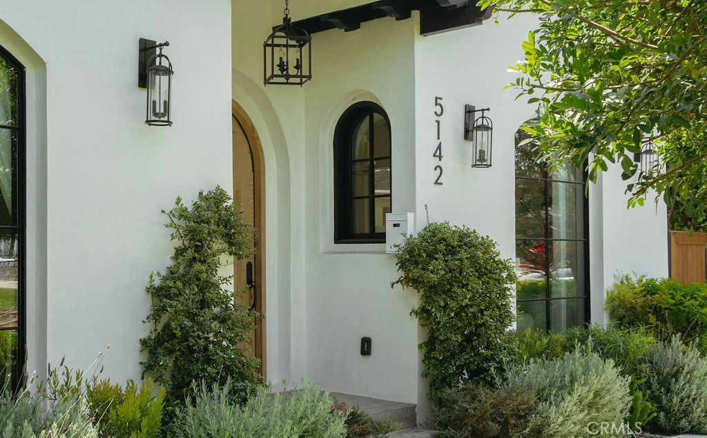 5142 Brynhurst Avenue