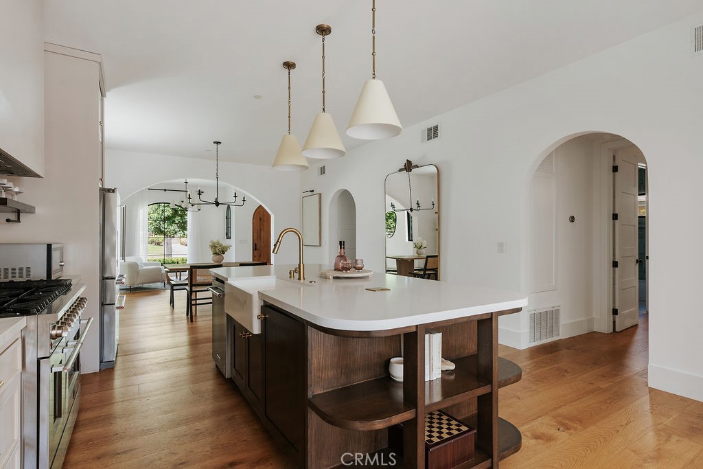 5142 Brynhurst Avenue