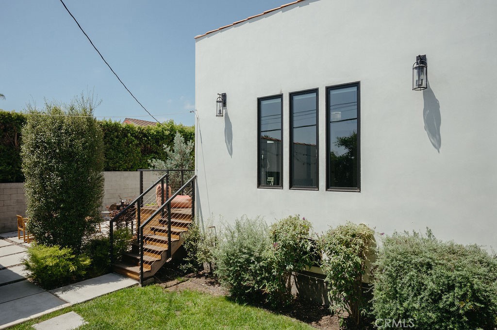 5142 Brynhurst Avenue