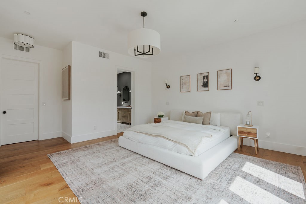 5142 Brynhurst Avenue