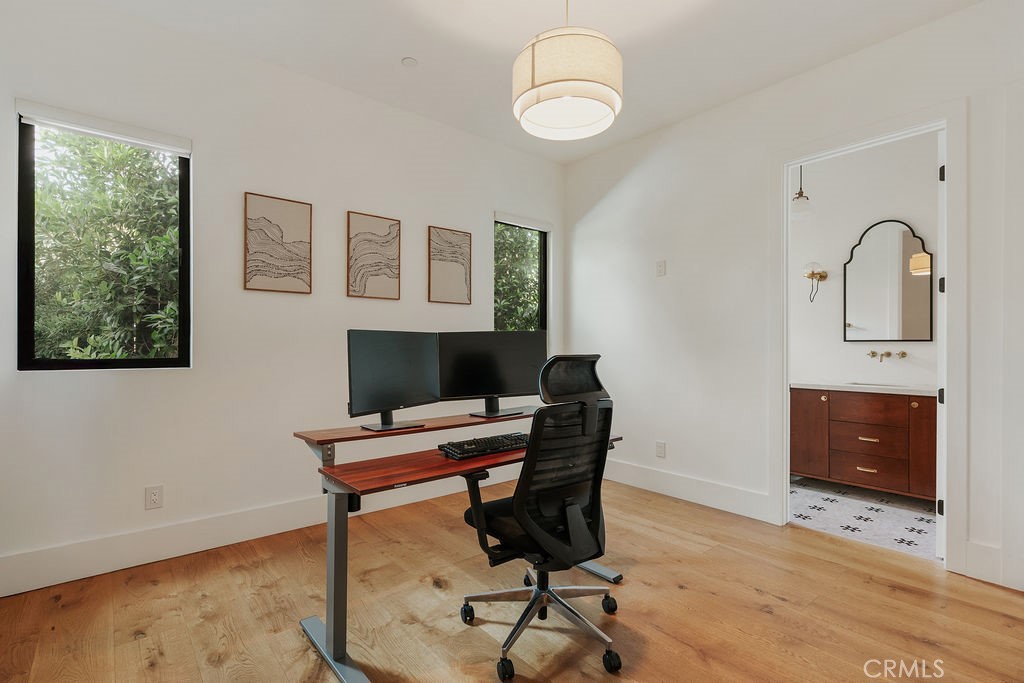 5142 Brynhurst Avenue