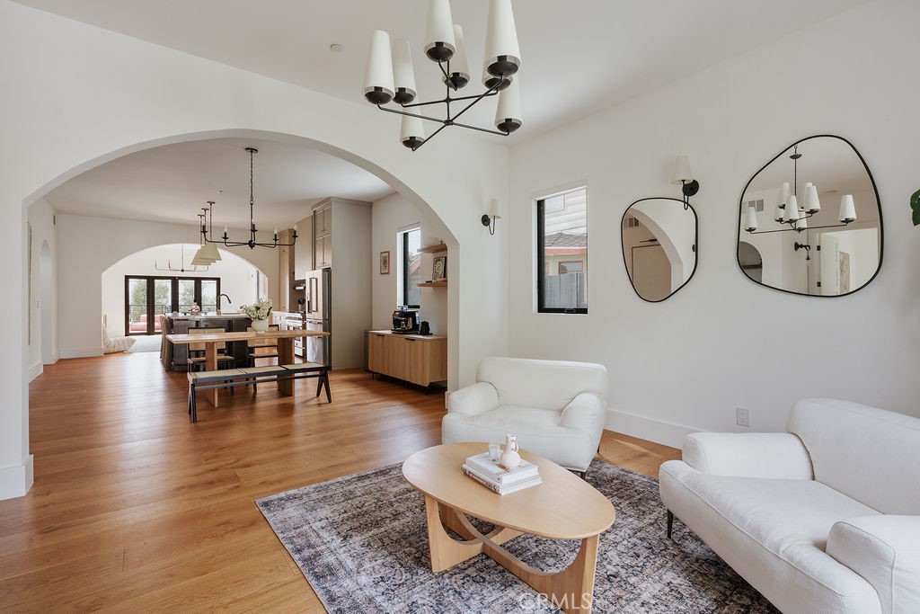 5142 Brynhurst Avenue