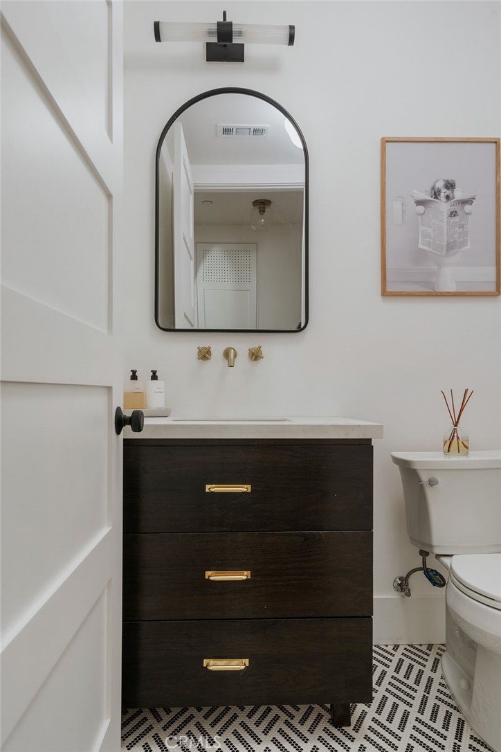 5142 Brynhurst Avenue