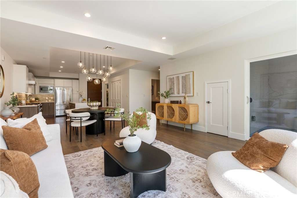 3715 San Marino Street 105