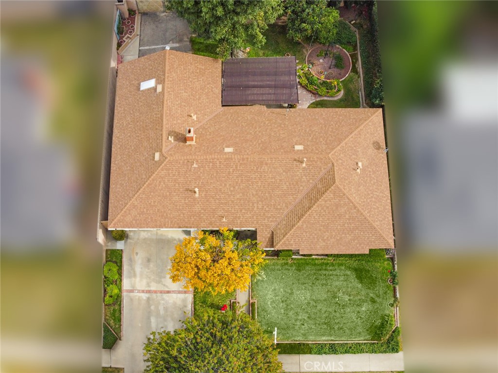 2954 Gladstone Street