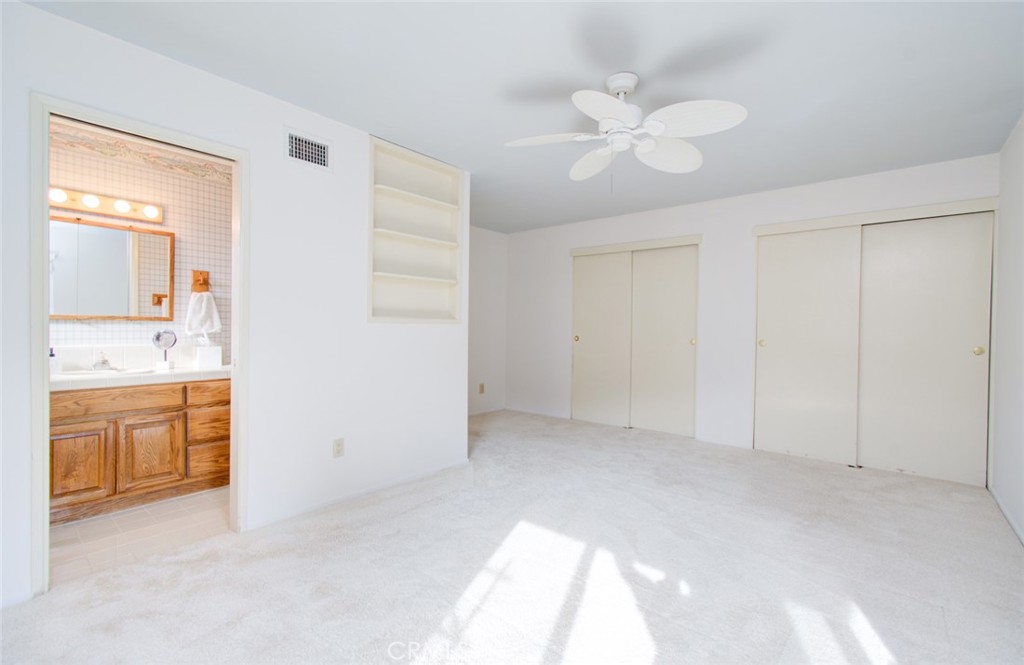 2954 Gladstone Street