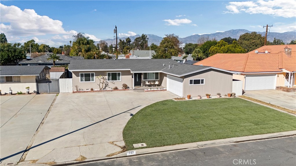 757 S Evanwood Avenue