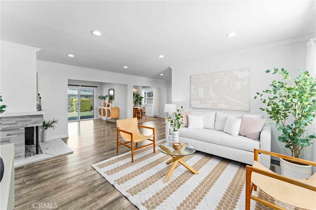 757 S Evanwood Avenue