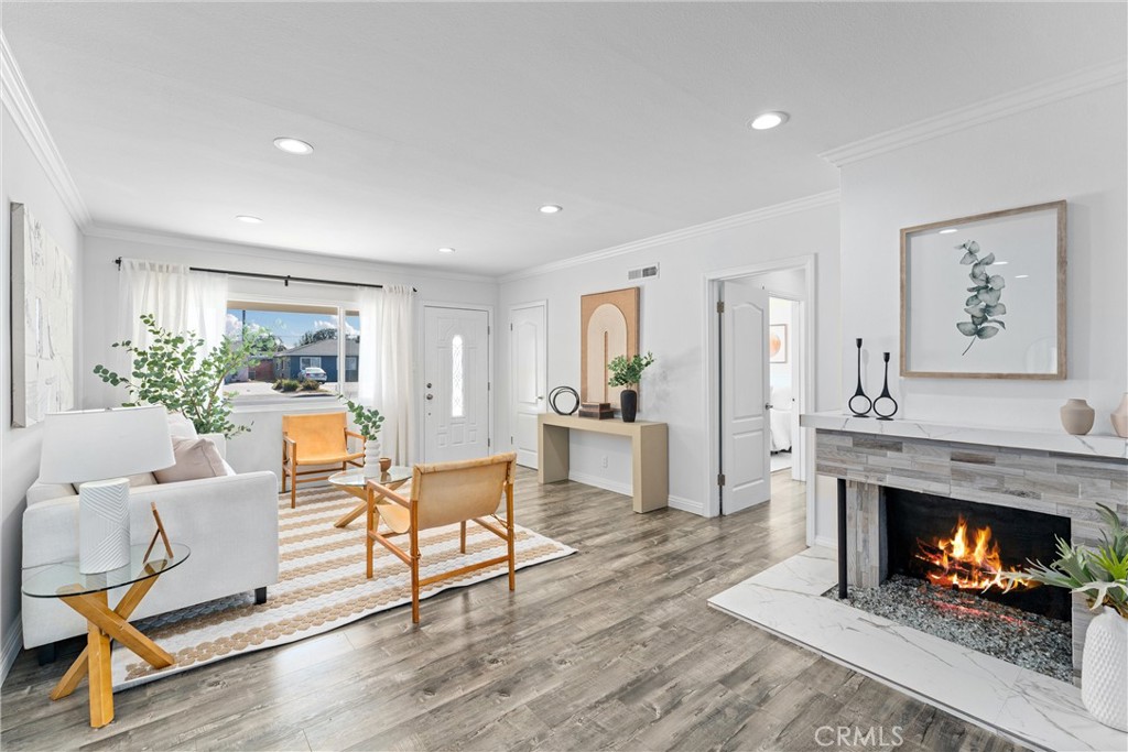 757 S Evanwood Avenue