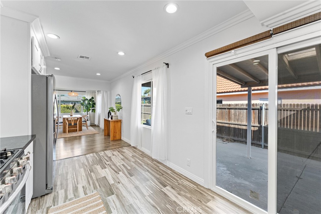 757 S Evanwood Avenue