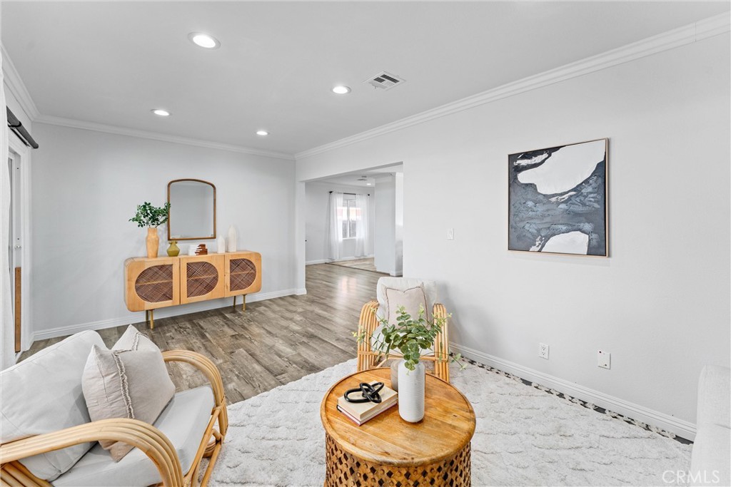 757 S Evanwood Avenue