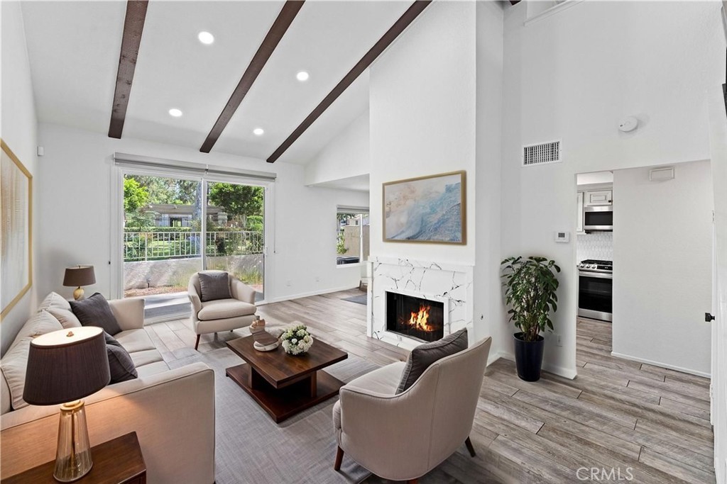 2317 Sandbar Drive 204