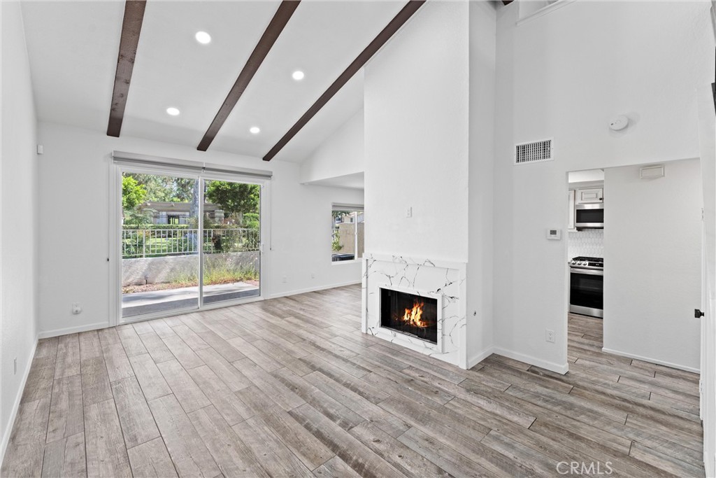 2317 Sandbar Drive 204