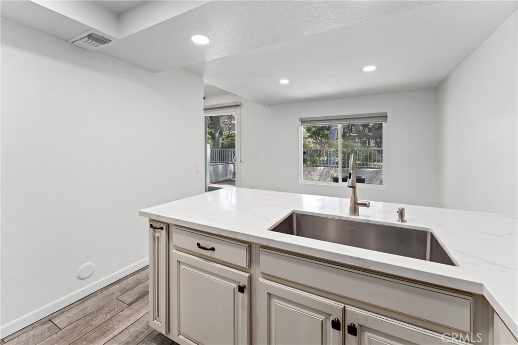 2317 Sandbar Drive 204