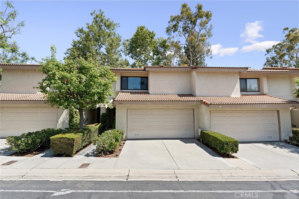 2317 Sandbar Drive 204