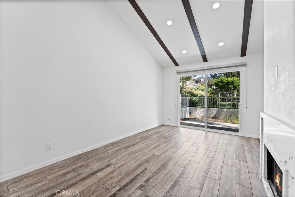 2317 Sandbar Drive 204