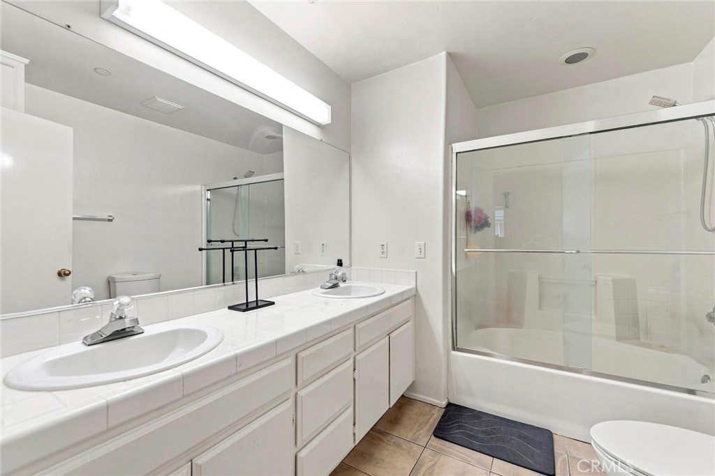 13421 Hubbard St #103