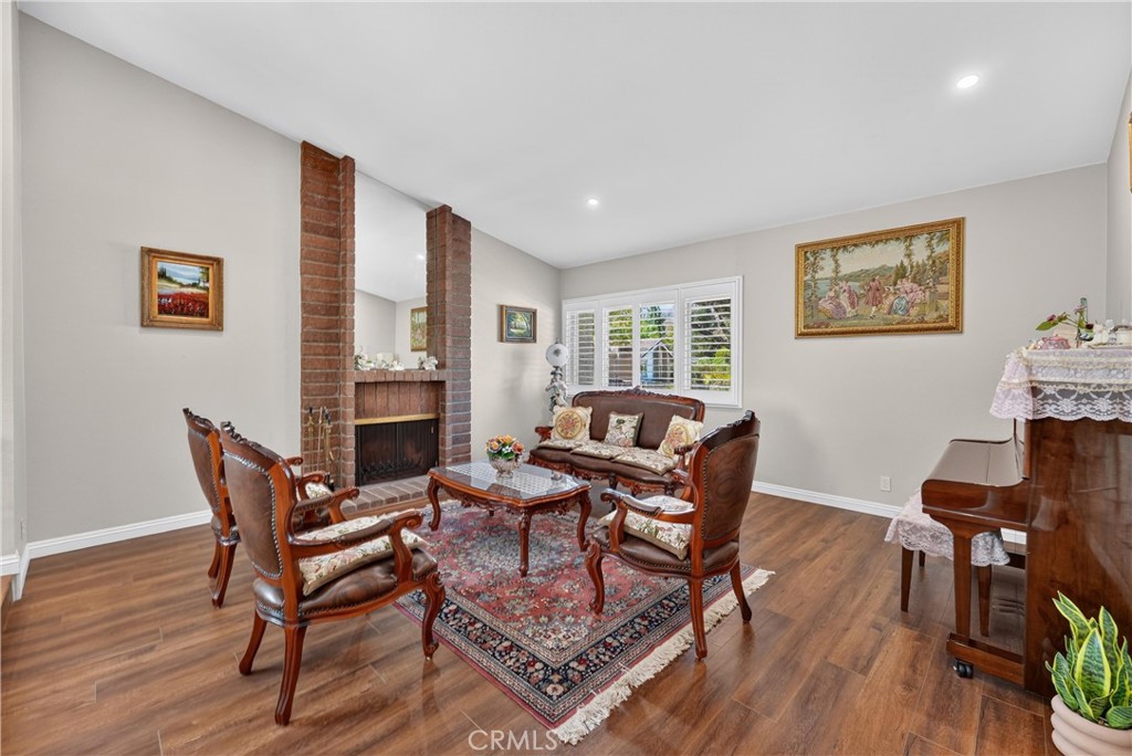 2224 Mountain Ridge