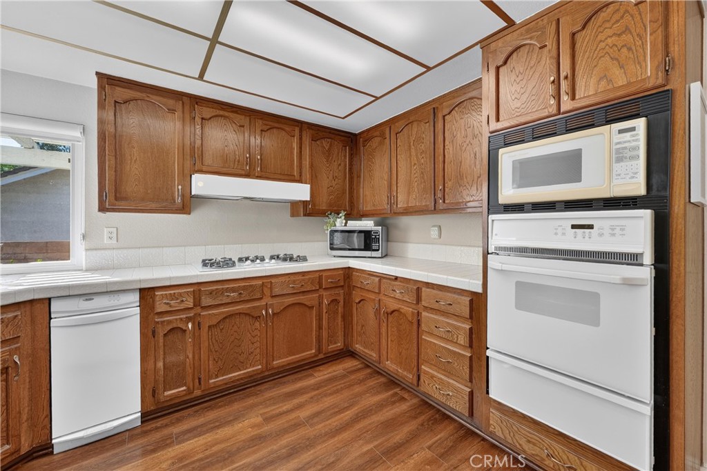 2224 Mountain Ridge