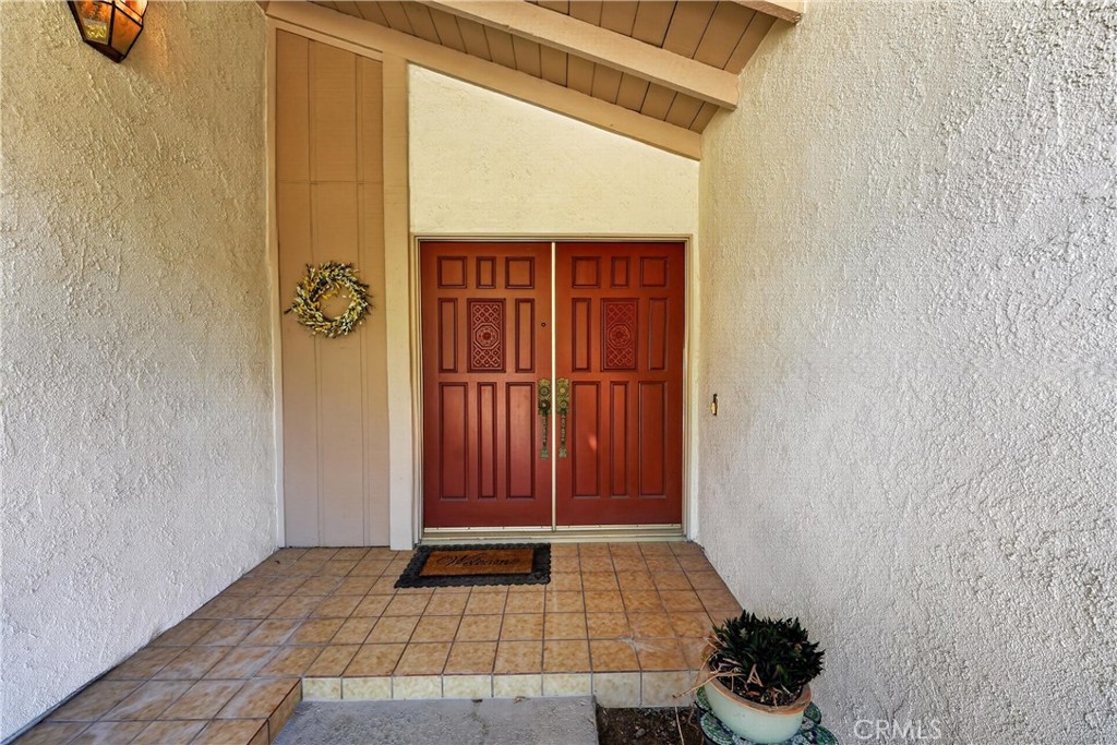 2224 Mountain Ridge