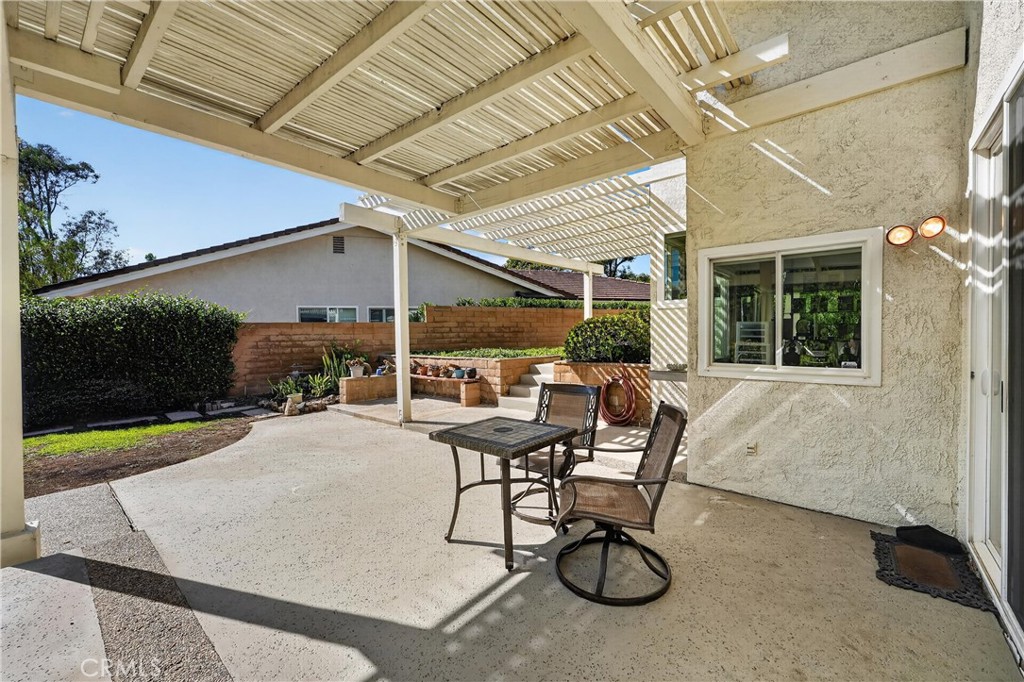 2224 Mountain Ridge