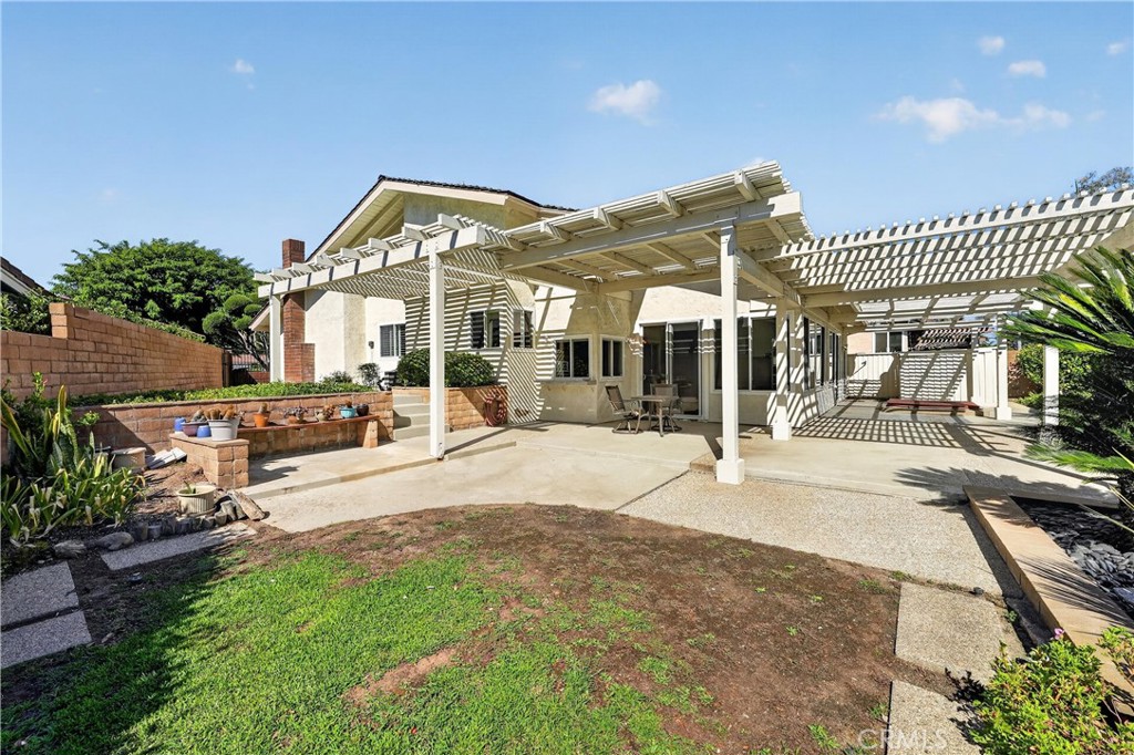2224 Mountain Ridge