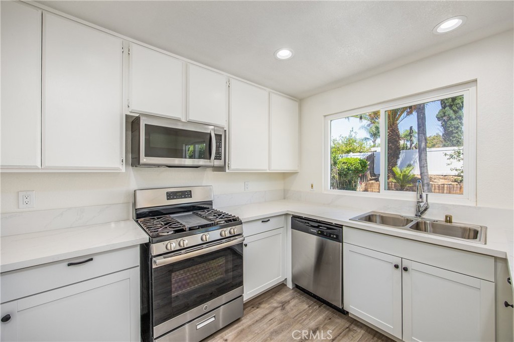 1049 Long Beach Drive