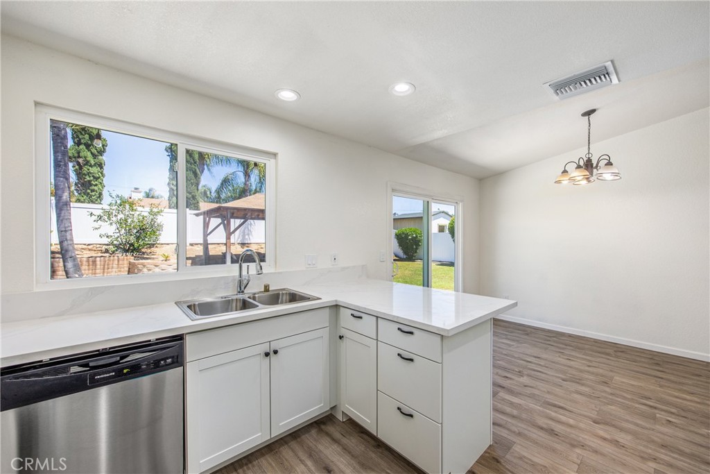 1049 Long Beach Drive