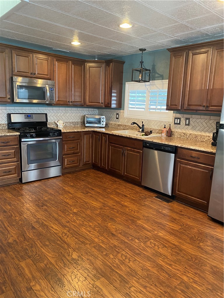 10686 Chisholm Trail