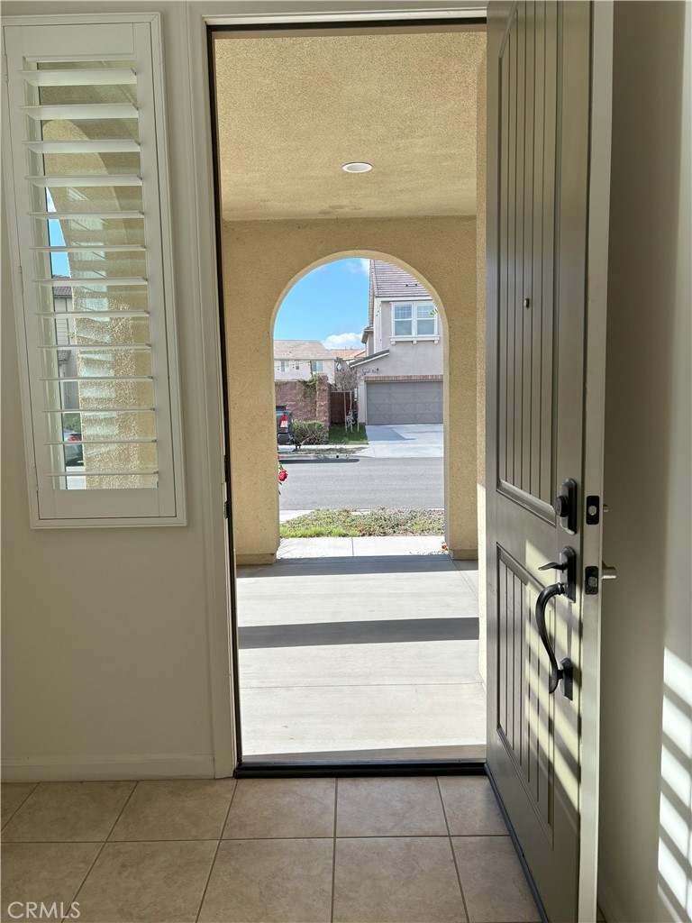 15801 Myrtlewood Avenue