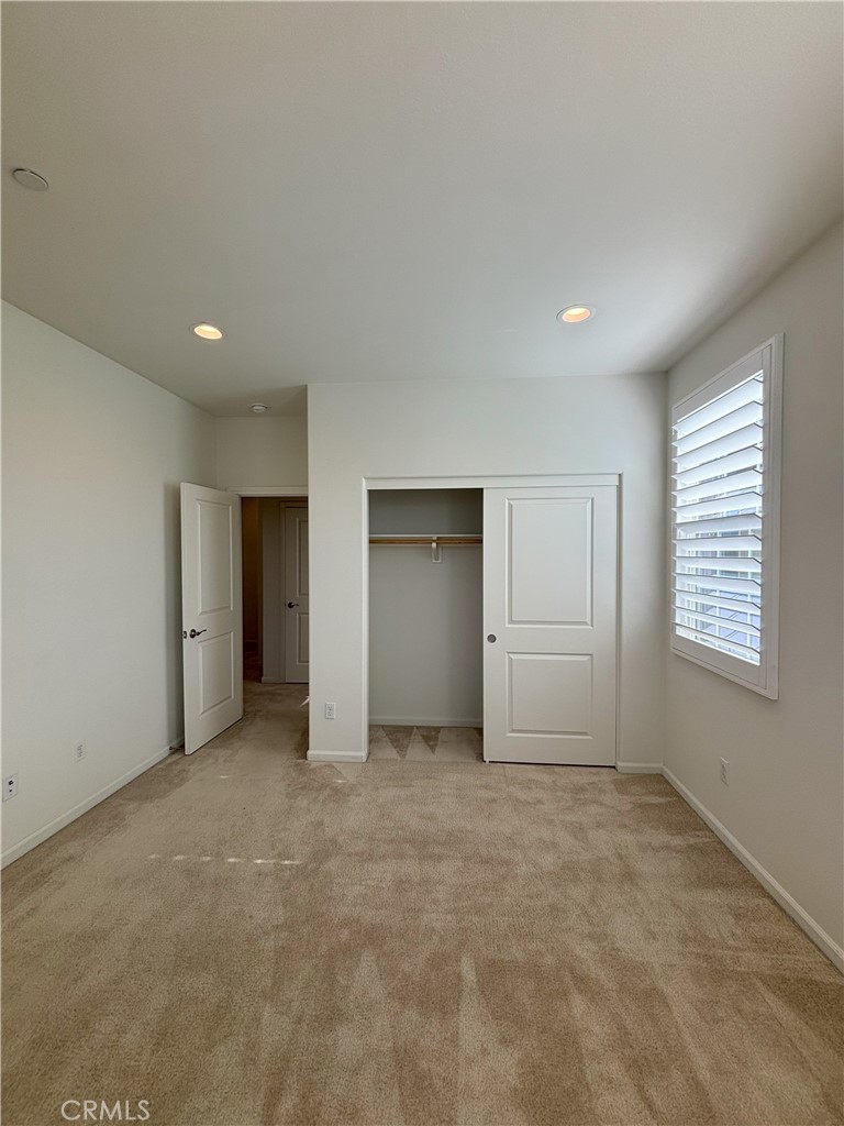 15801 Myrtlewood Avenue