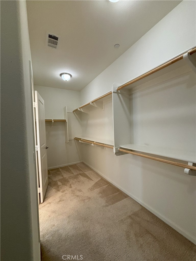 15801 Myrtlewood Avenue