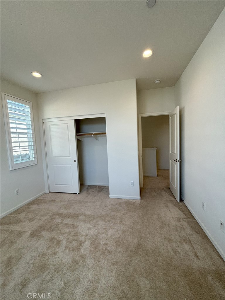 15801 Myrtlewood Avenue