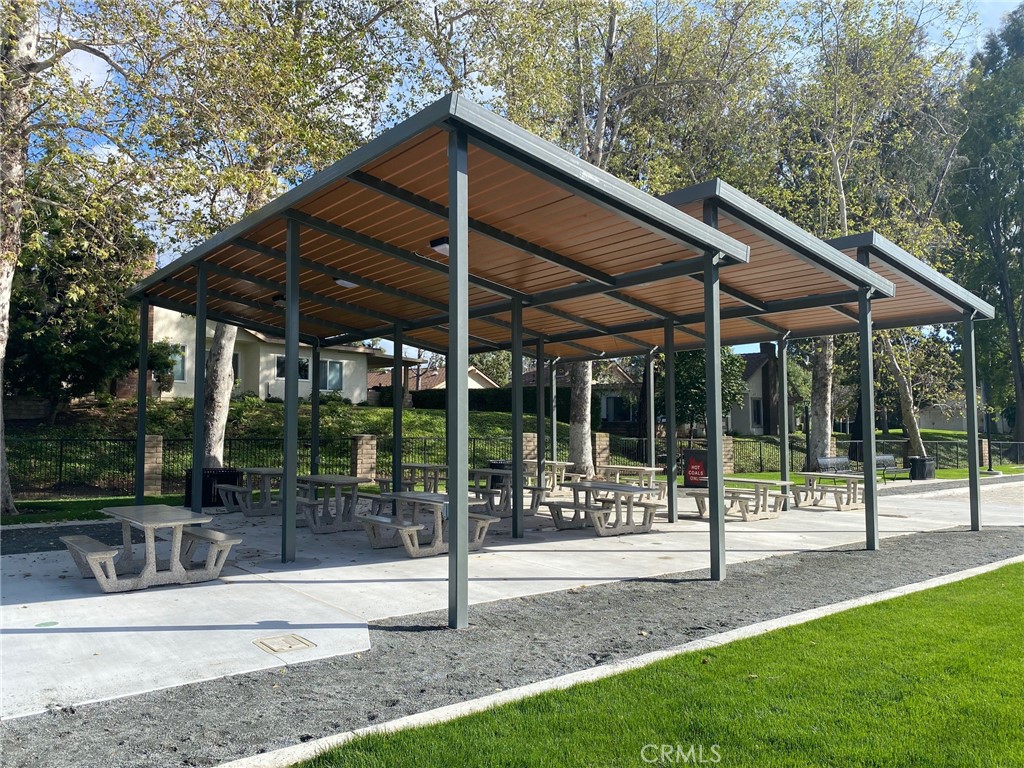 5231 Cedarlawn Drive