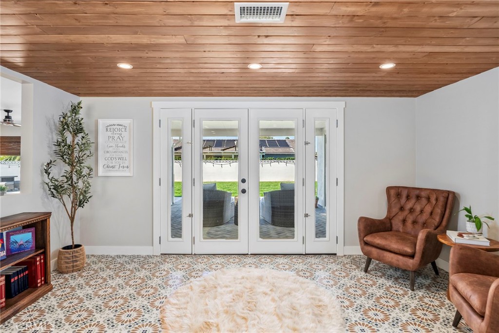 5231 Cedarlawn Drive