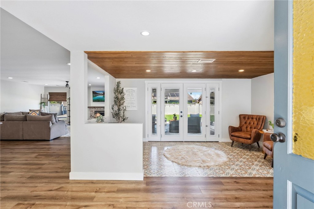 5231 Cedarlawn Drive