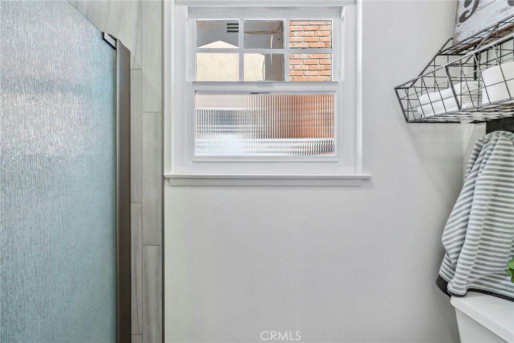 5231 Cedarlawn Drive