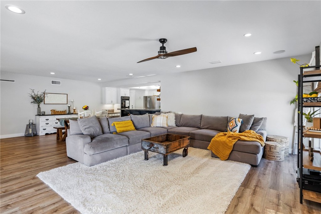 5231 Cedarlawn Drive