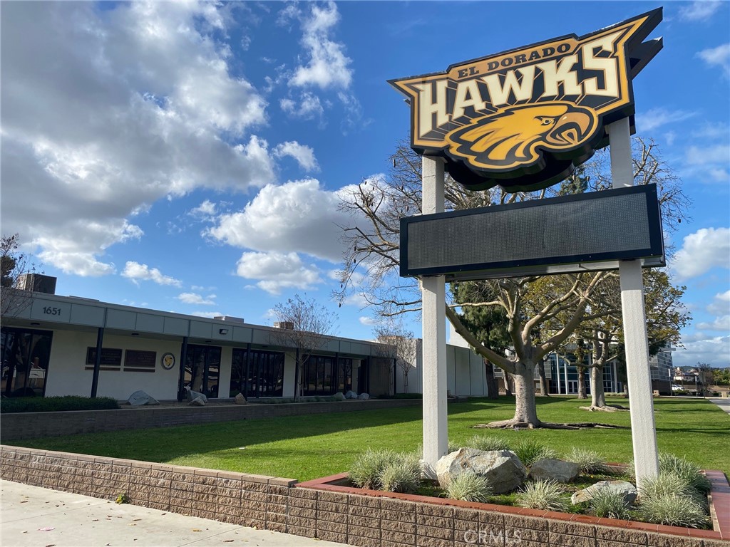 5231 Cedarlawn Drive