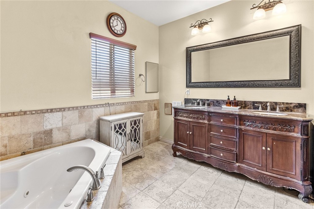 6920 Valmont Street 3